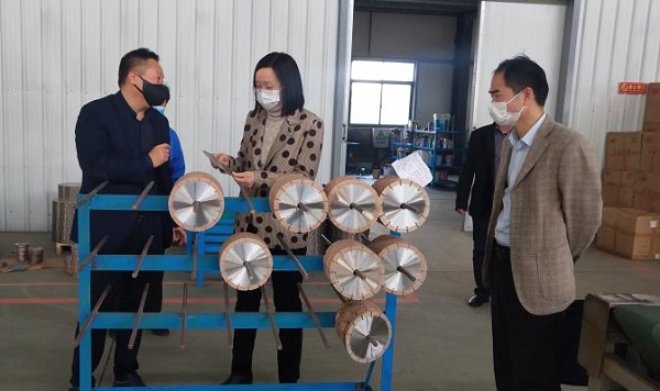鄂州市市委常委、統戰部部長(cháng)鄒霞 蒞臨湖北昌利公司調研